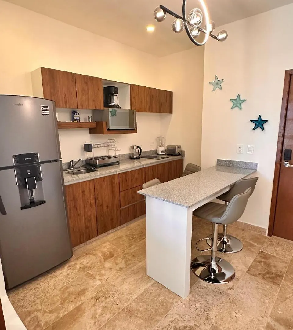 Itzamna Suite Balcony Deluxe 普拉亚卡门